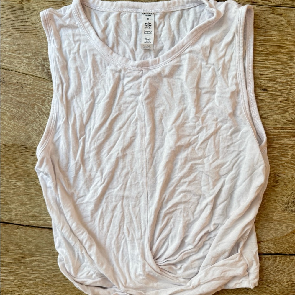 ALO Yoga Women's Cream Muscle Tee